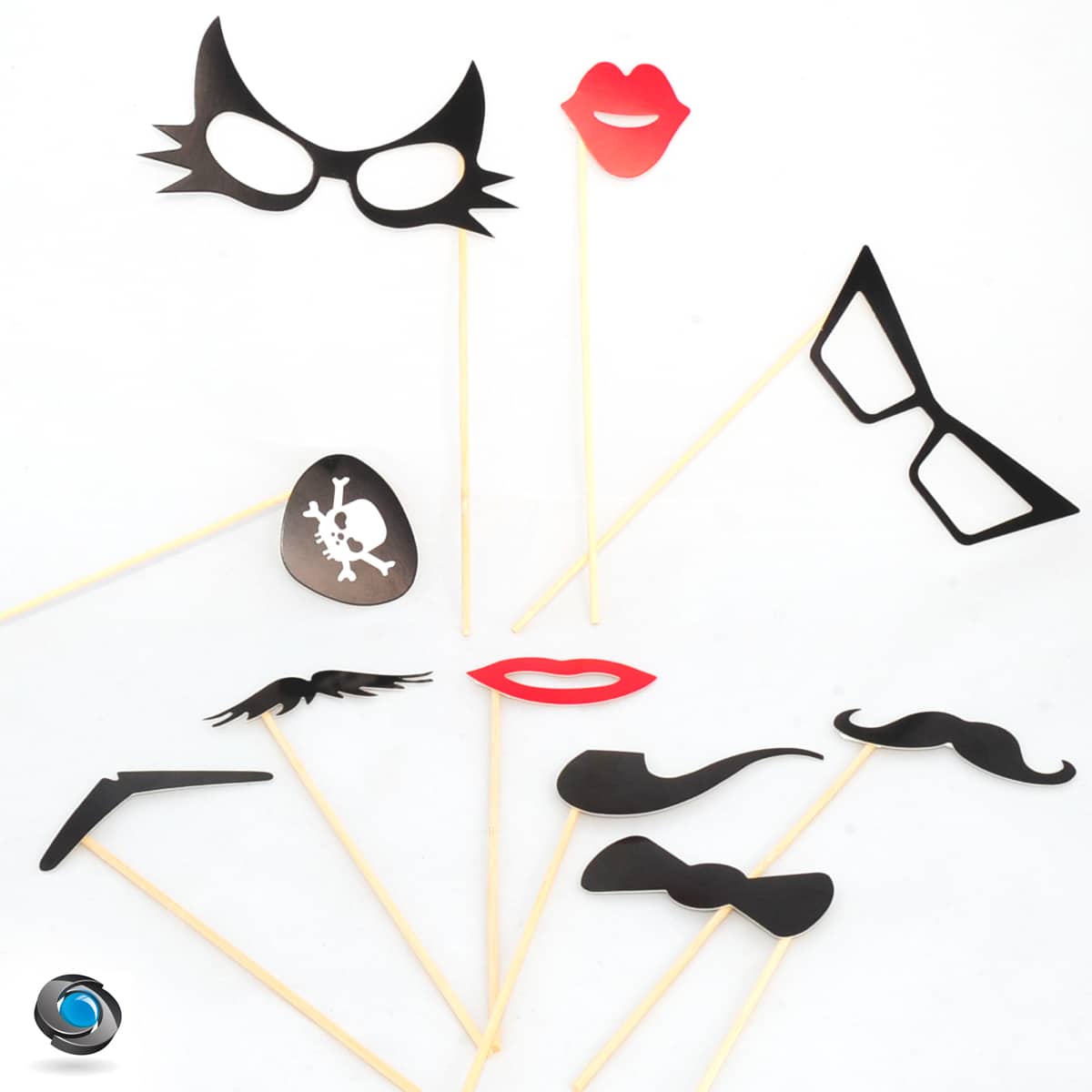 10 accessoires photobooth offerts pour l'achat d'appareils jetables développement compris