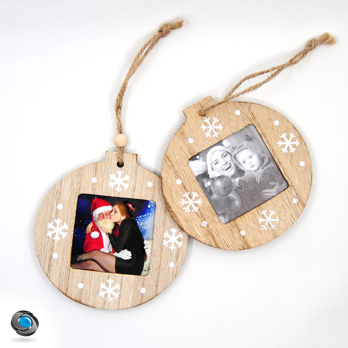 2 boules en bois avec photo